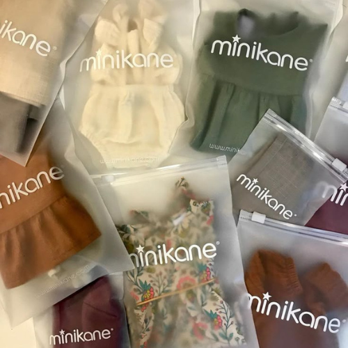 CLOTHING PACKAGING