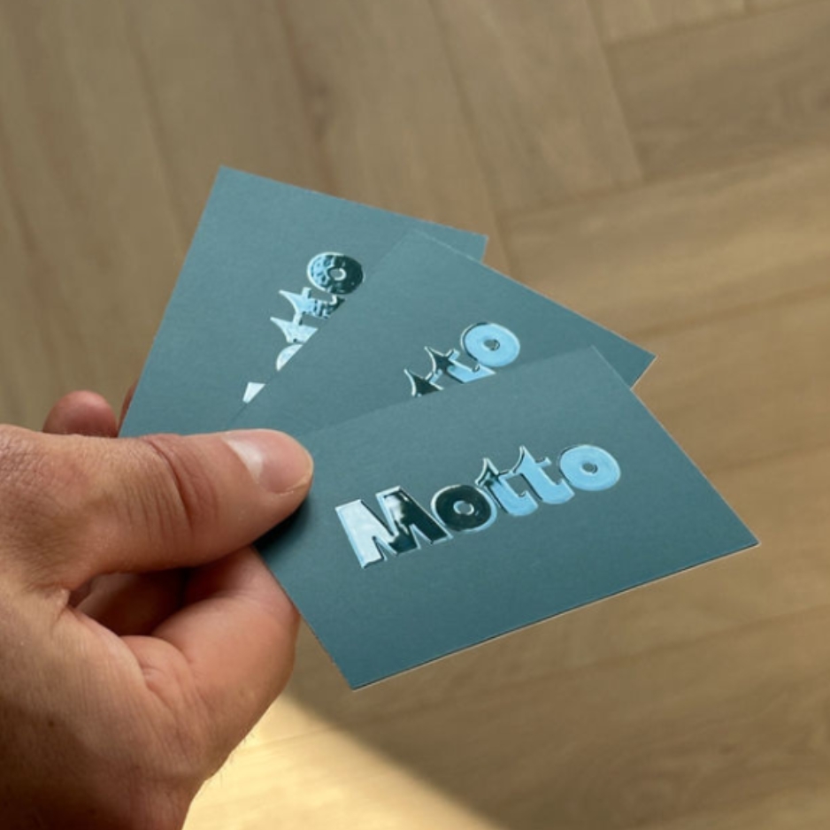 Spot UV Visiting Cards