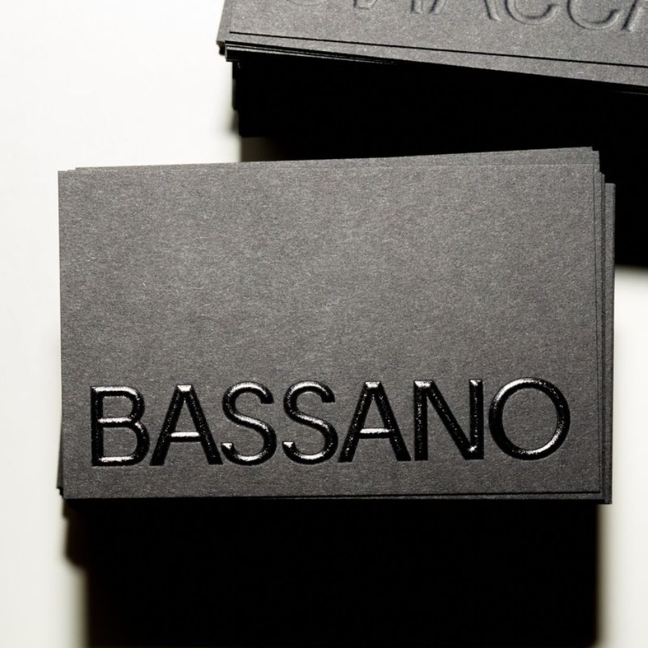 Gold Foiling Visiting Cards ( 600 GSM )